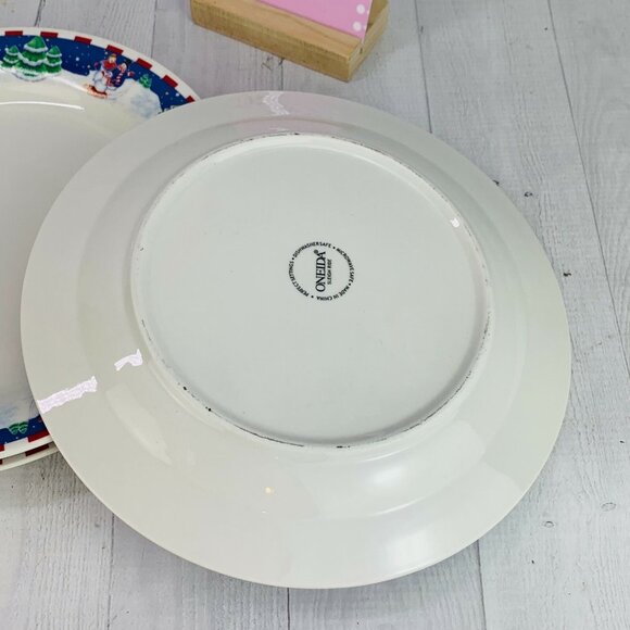 Oneida SLEIGH RIDE  Red Checks Trees Stoneware Christmas Dinner Plates Set of 3 - Picture 3 of 9